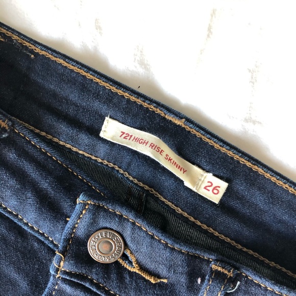 Levi jeans, High Rise Skinny, size 26 - Picture 4 of 4